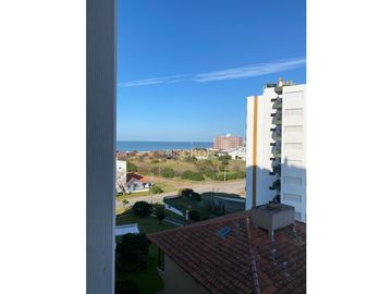 DEPTO 2 AMB. VISTA LATERAL AL MAR, UBICADO EN CENTRO DE VILLA GESELL!