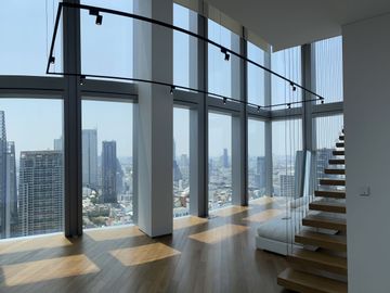 Amazing Duplex in Ritz Calrton Mahanakhon