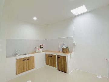2 Bedroom Townhouse for sale in Khu Khot, Pathum Thani