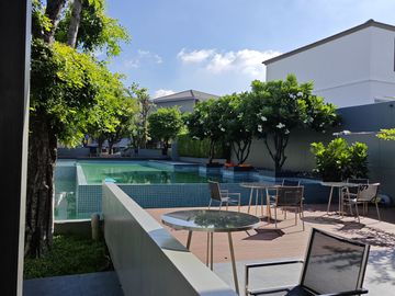 3 Bedroom Townhouse for sale at Patio Chaengwattana