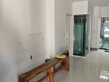 3 Bedroom Townhouse for sale at Patio Chaengwattana