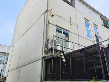 3 Bedroom Townhouse for sale at Patio Chaengwattana