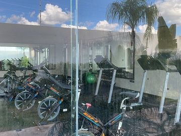 VENTA  casa nueva, Privada El Origen. .amenidades ,con paneles solares. Temozón