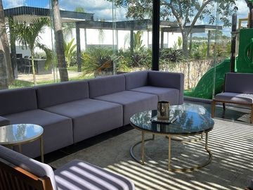 VENTA  casa nueva, Privada El Origen. .amenidades ,con paneles solares. Temozón