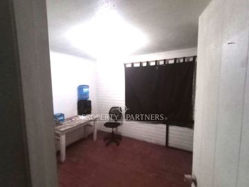 Venta en Peñalolén excelente ubicacion en av tobalaba Ideal para Comercial.