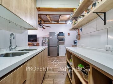 Full Conectividad y seguridad: Casa en venta en pasaje cerrado a pasos Metro Plaza Egaña