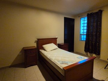 CASA EN VENTA EN CAMPESTRE MORILLOTLA CON ALBERCA Y GYM!! JARDIN ENORME!