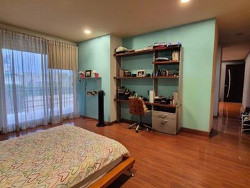 CASA EN VENTA EN CAMPESTRE MORILLOTLA CON ALBERCA Y GYM!! JARDIN ENORME!
