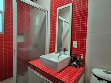CASA EN VENTA EN CAMPESTRE MORILLOTLA CON ALBERCA Y GYM!! JARDIN ENORME!