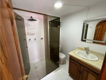 Casa de 2 pisos en conjunto cerrado Sector la Macarena, Dosquebradas
