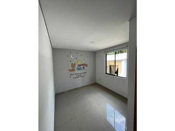 Casa de 2 pisos en conjunto cerrado Sector la Macarena, Dosquebradas