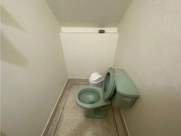 SE VENDE CASA EN ARMENIA EN LA URBANIZACION LA FLORIDA