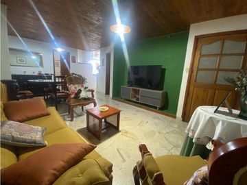 SE VENDE CASA EN ARMENIA EN LA URBANIZACION LA FLORIDA