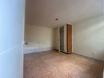 SE VENDE CASA EN ARMENIA EN LA URBANIZACION LA FLORIDA
