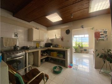 SE VENDE CASA EN ARMENIA EN LA URBANIZACION LA FLORIDA