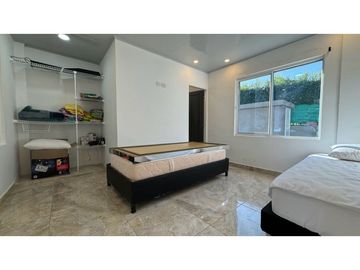 Casa campestre en condominio en venta / permuta La Buitrera Palmira