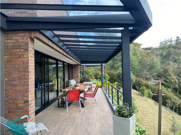 Venta De Casa En El Retiro