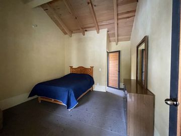 Casa en venta en Los Saucos, Valle de Bravo
