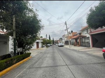 Casa en Venta en Satélite