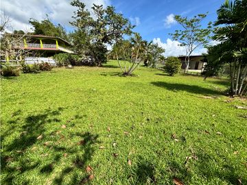 TERRENO / LOS NANCES  LA PRADERA DE UTIVE / CON CABAÑA / 1600 M2