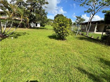 TERRENO / LOS NANCES  LA PRADERA DE UTIVE / CON CABAÑA / 1600 M2