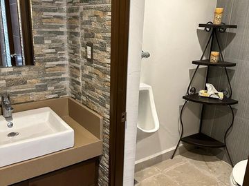 Casa en Venta con Alberca en Col. Jardín 20 de Noviembre, Madero Tamaulipas.