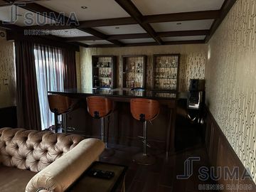 Casa en Venta con Alberca en Col. Jardín 20 de Noviembre, Madero Tamaulipas.