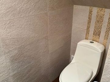 Casa en Venta con Alberca en Col. Jardín 20 de Noviembre, Madero Tamaulipas.