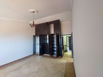 Casa Sola en Lomas de Cortes Cuernavaca - LLR-130-Cs