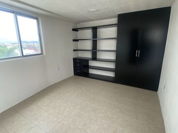 CASA EN VENTA EN EL CLUSTER 222 LOMAS DE ANGELÓPOLIS