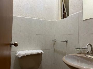 Venta Casa de un piso con amplio jardín de 300 m2, Santiago Momoxpan