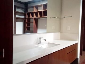 CASA EN VENTA , COL. DEL VALLE SAN PEDRO GARZA GARCIA, N.L.