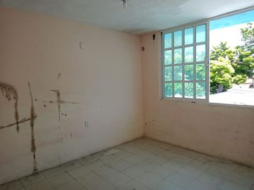 Casa en VENTA sobre Av. Cuauhtémoc en Centro de Veracruz. IDEAL PARA INVERSION
