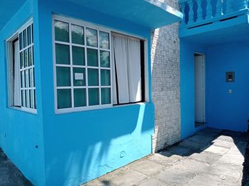 Casa en VENTA sobre Av. Cuauhtémoc en Centro de Veracruz. IDEAL PARA INVERSION