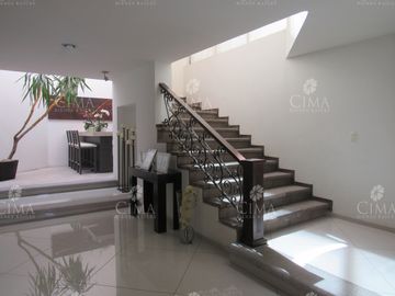 VENTA CASA FRACCIONAMIENTO CON VIGILANCIA - V335