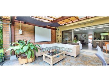 Vendo casa campestre REMODELADA en El Retiro cerca al pueblo