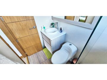 Vendo casa campestre REMODELADA en El Retiro cerca al pueblo