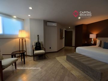 Casa de Lujo en Venta en Valle Real