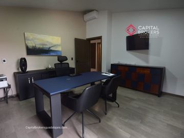 Casa de Lujo en Venta en Valle Real