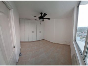 se vende apartamento en Plaza Edison