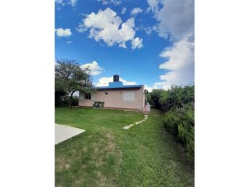 IMPERDIBLE CASA EN BARRIO CERRADO LOMAS DEL REY