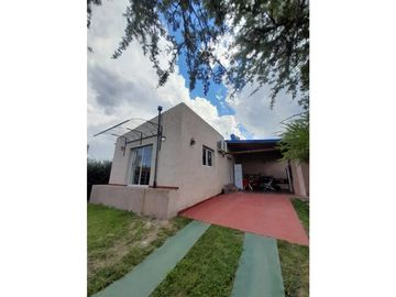 IMPERDIBLE CASA EN BARRIO CERRADO LOMAS DEL REY