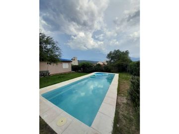 IMPERDIBLE CASA EN BARRIO CERRADO LOMAS DEL REY