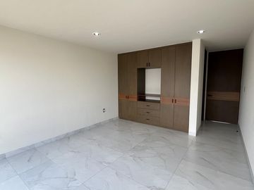 La Campiña del Bosque  CASA en VENTA  4  recamaras, alberca,, Cluster 10, El Bosque, Gran Jardin, El Molino