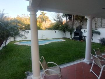 Chalet en venta en Lomas de San Isidro