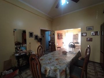Casa en venta en Haedo Centro Norte