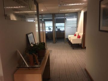 Oficina en Venta en Metro Pedro de Valdivia / Marchant Pereira / Providencia