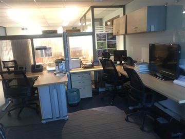 Oficina en Venta en Metro Pedro de Valdivia / Marchant Pereira / Providencia