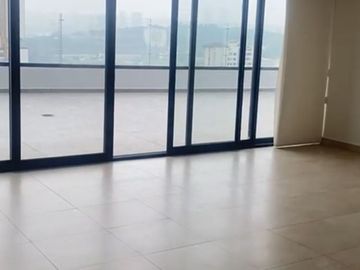 DEPARTAMENTO GARDEN  HOUSE EN RENTA BOSQUE REAL (LA VISTA)