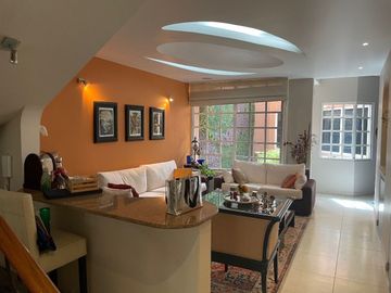 Casa en condominio con alberca en Tepepan